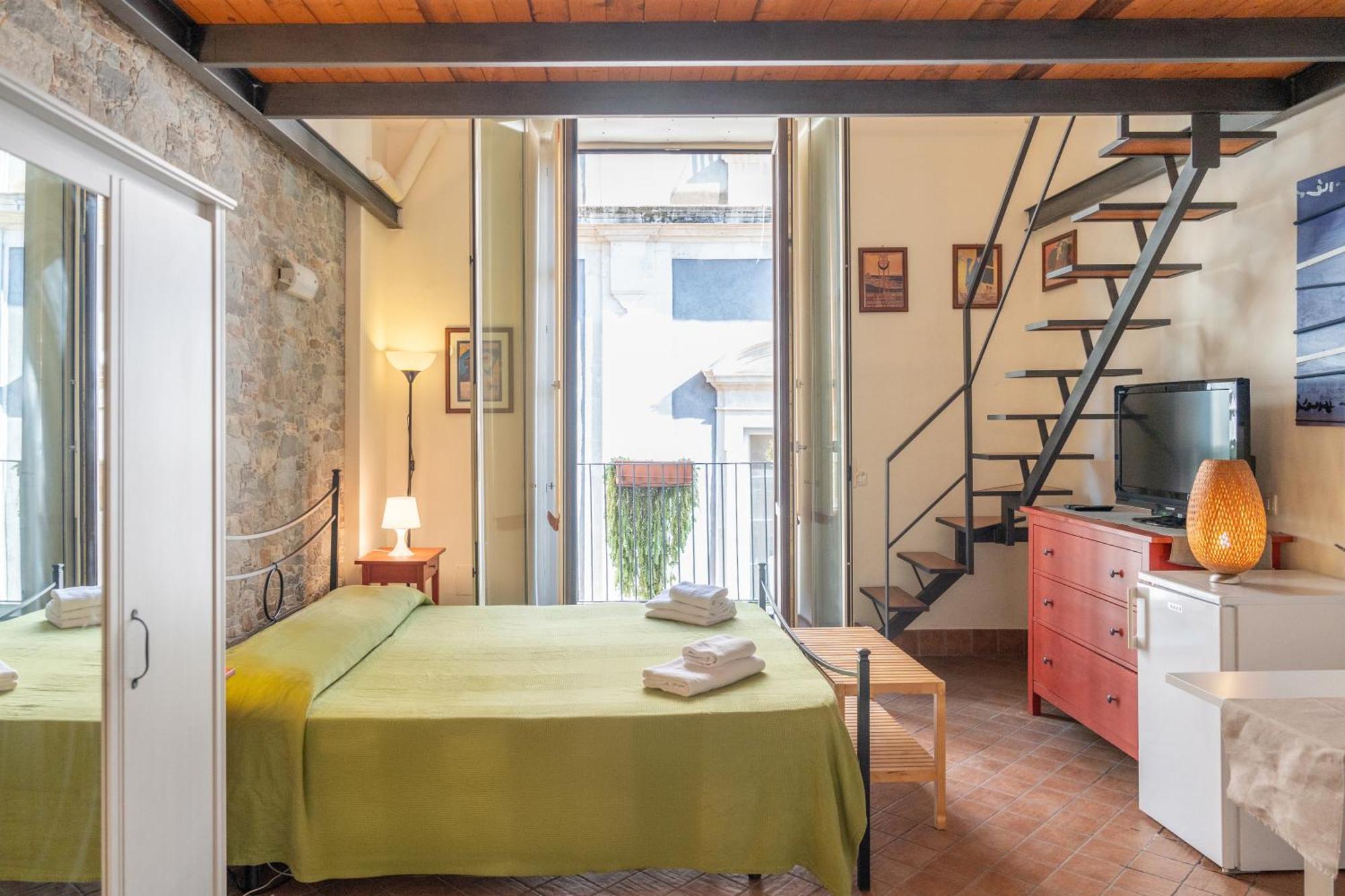 Amenano Apartments Catania Exterior photo